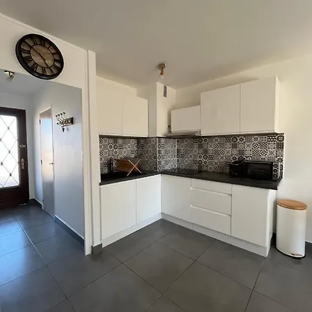 Superbe 34m2 Avec Terrasse Apercu * サナリー・シュル・メール