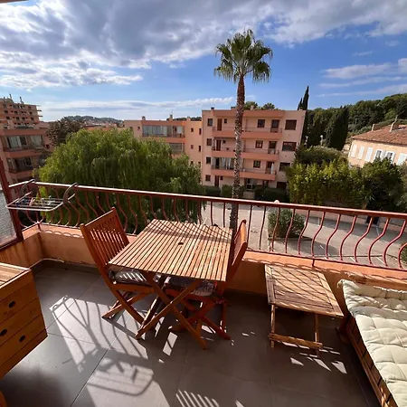 Appartement Superbe 34m2 Avec Terrasse Apercu *